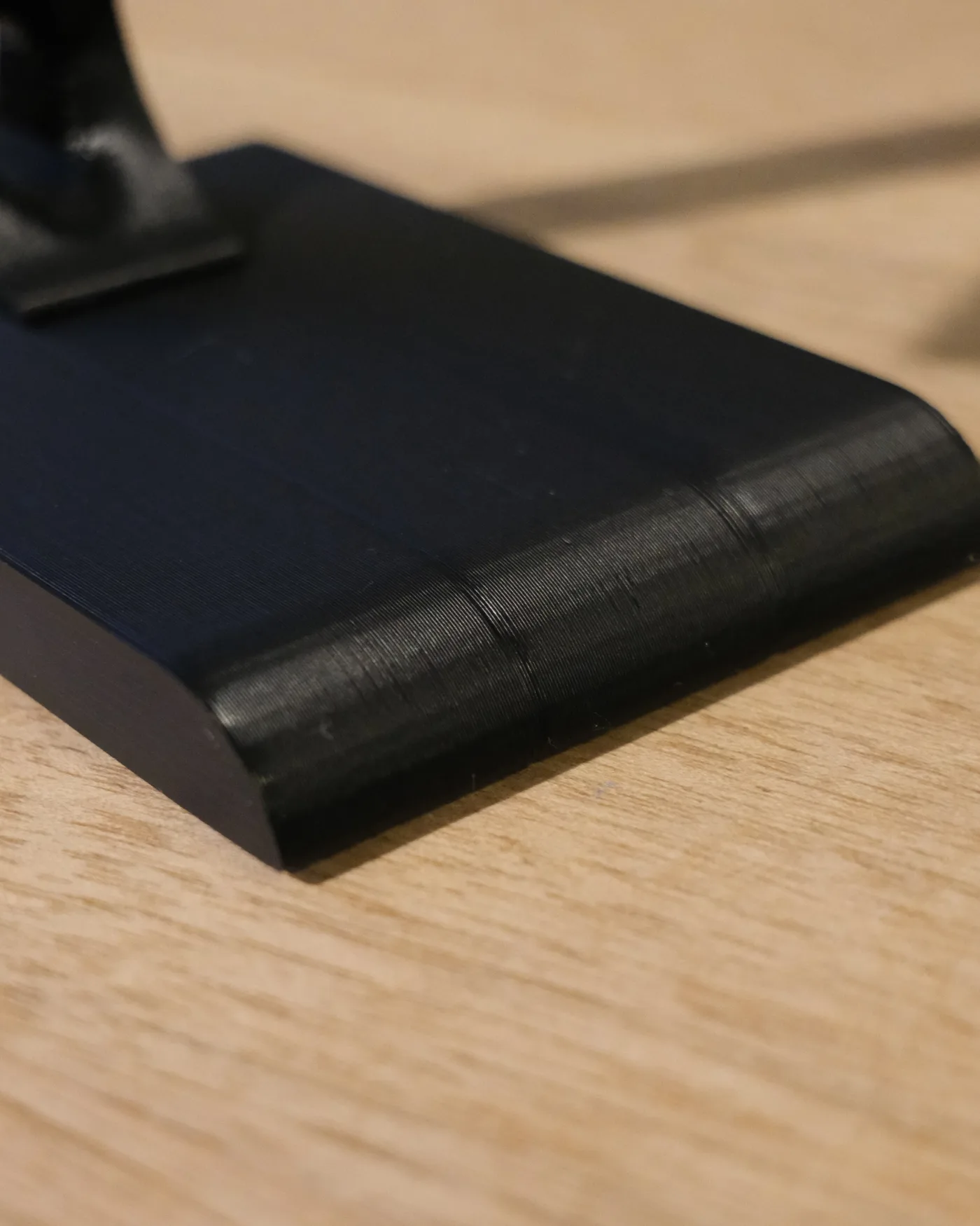 Close-up of the HPER base showing the fine layers of the 3D print